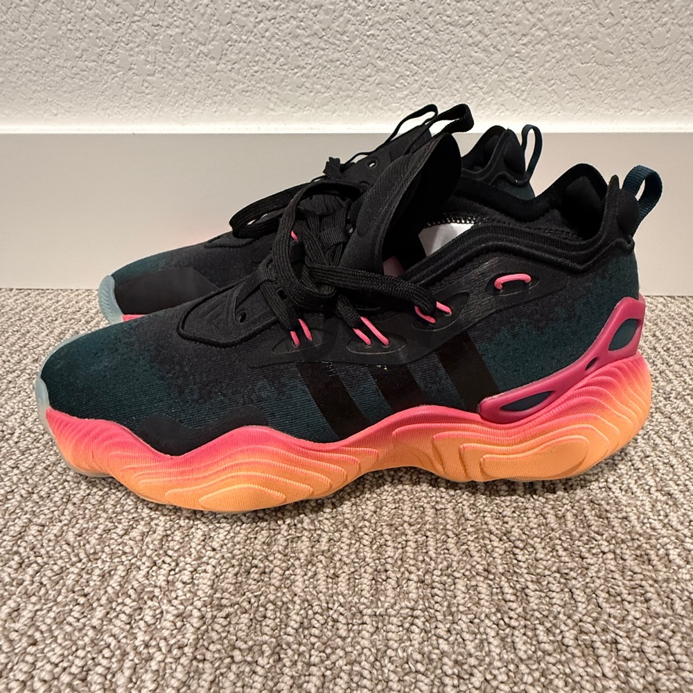 Size 11 - adidas Trae Young 3 From The Ground Up